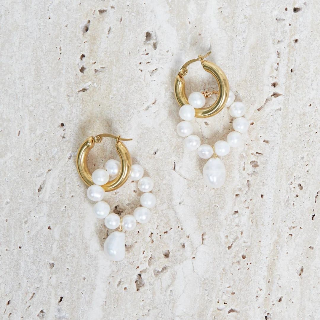 Enesea Tear Drop Pearl Earrings - Pair